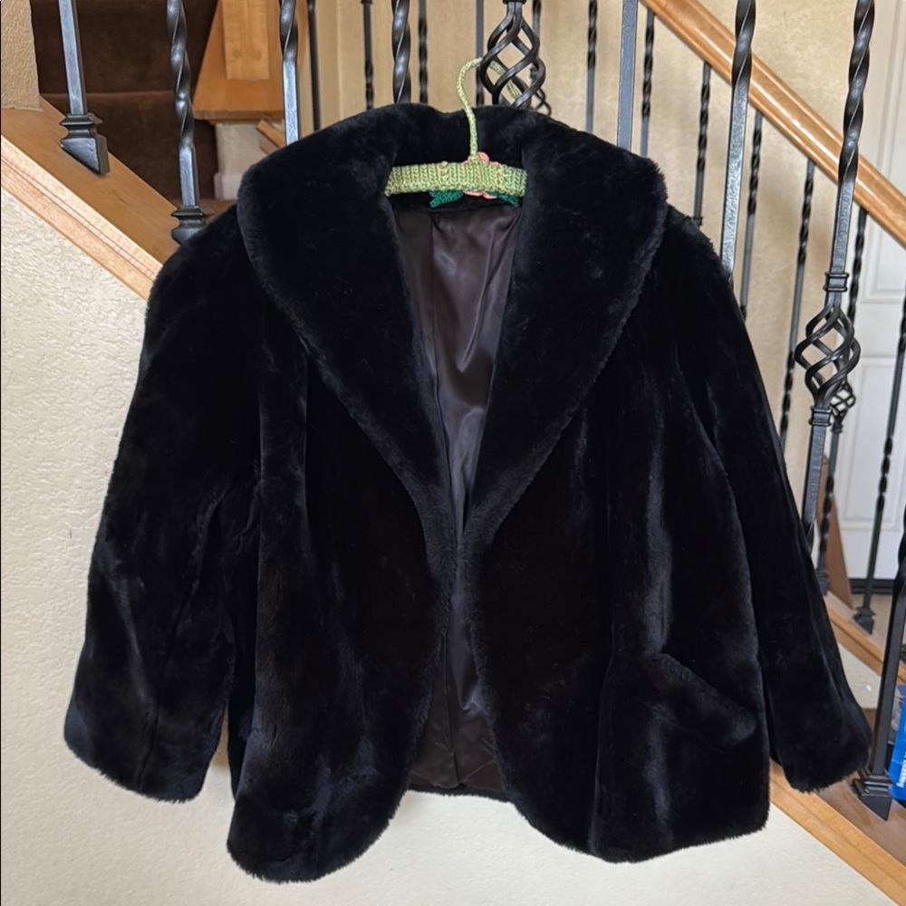 1950’s Black Faux Fur 3/4 Sleeve Jacket